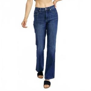 NEW JUDY BLUE midrise tummy control straight jeans in dark wash